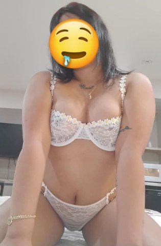 Ana morenita en Dallas, sexo divertido y discreto - 1