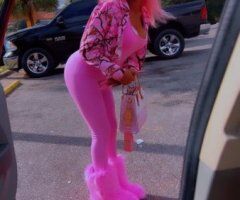 Mobile Female Escort — Candy Pop - Image 2
