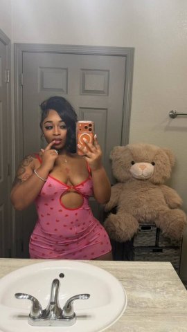 Portland, ME Female Escort — No Anal, Threesome Add-On - 1