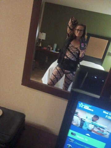 Memphis Female Escort — Last Day in Town - 1