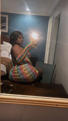 Sapphire — Ebony Curvy Greek Freak (Outcalls & Facetime Shows) - 1