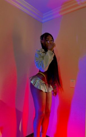 Latina Exotica 22 — Escort solo, disponible ahora - 1
