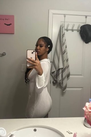 Greenville Sugar Daddy — Fetish-Friendly Content Shows & Vids (OnlyFans) - 1