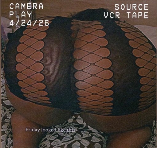 Pittsburgh Female Escort — discreet experience (no bare, no anal) - 1