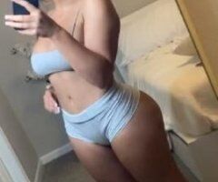 Salem, Oregon In-Call Female Escort — hygiene-first, incall only - Image 3