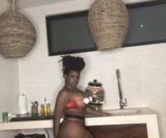Huntsville, Alabama Water Play Escort — QV Special (FaceTime/Google Meet) - Image 2