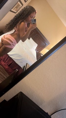 Playful Petite Incall Treat in Long Beach — Ava (19) - 1