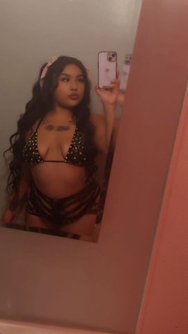 Orange County Fun-Sized Thick Chicana (23) — Incalls & Outcalls - 1
