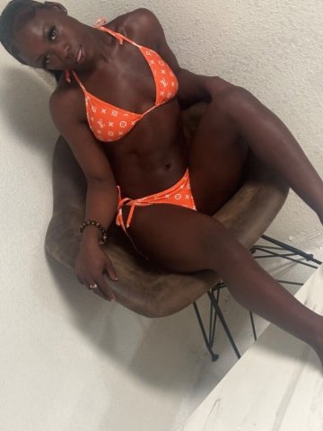 San Francisco Female Escort — Car Fun, Outcalls, FaceTime - 1