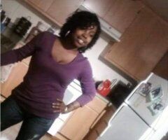 North Bay escorts - Chocolate Love — 34, 5'3 fun-size