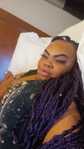 Omaha Female Escort — Thick Thigh Surprise & Big Boot - 1