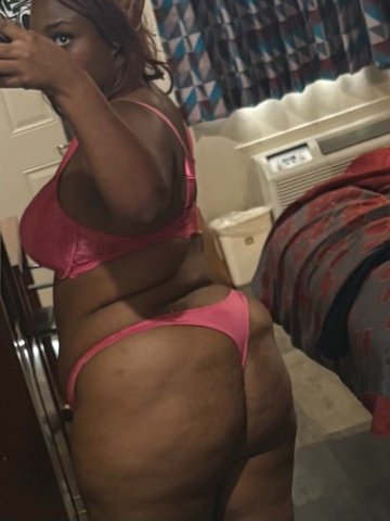 Jackson MS Luxury Female Escort — Incalls & Out Service - 1