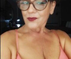 Monterey escorts - Monterey Discreet Female Escort — Full Service for 30 or 60 Minutes