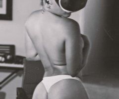 Puertorican & Mexican Curvy DD Escort for Upscale Facetime Shows - Image 4