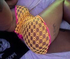 Sexy Glazed Cinnamon Babe - 27 (Outcall Only) - Image 4