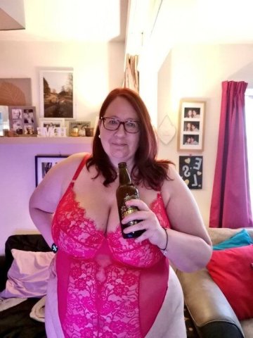 Waterbury Female Escort — Incall, Outcall & Carcall BBJ + GFE - 1