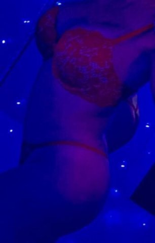 Blonde Bombshell — Video Chats & Duos (No GFE, No PSE) - 1