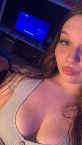 Fun night — curvy and thick - 1