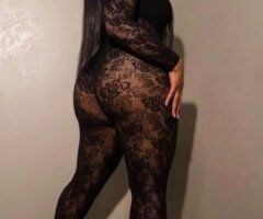 Auburn escorts - Auburn Alabama Female Escort — front-and-back services