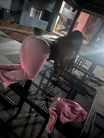 Redding Outcall Escort — Strip Tease, Shower & Facetime Shows - 1