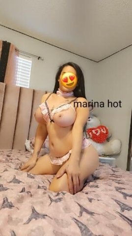 Marina (27) en el área de “galera” — Escort femenina 10 minutos - 1