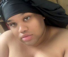 Chub lookin for fun 💦 - Image 9