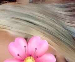 Rubia Latina — Pechos Grandes Naturales  - Image 5