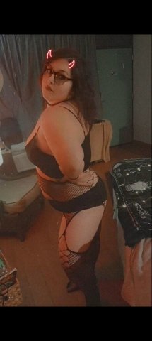 Little Rock Female Escort — Nuru massage and therapeutic massage - 1