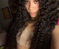 Long Beach MILF Escort — FT shows, outcalls & discreet happy ending - Image 11