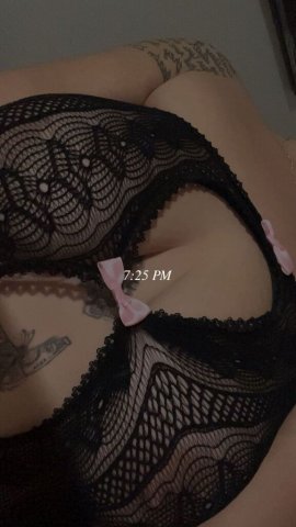 Tucson Area 22-Year-Old Female Escort — In/Out Calls - 1