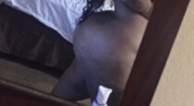 Oklahoma City Female Escort — Outcall Only - 1