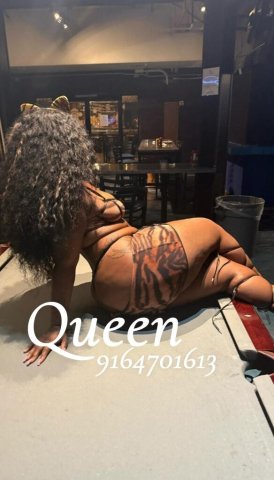 Queen — In-Call Incall Only Fetish Play, Massages, Full Treatment - 1