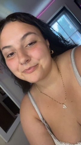 Boston MA Escort — Young Woman (22) With Tight Shaved Pussy - 1
