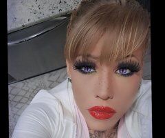 Salt Lake City escorts - Salt Lake City Female Escort — Feminine, Playful & Spontaneous