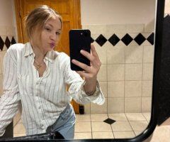 Houston escorts - Houston Petite Female Escort for Weekend Premium Content