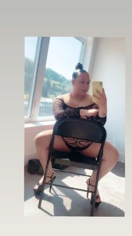 Everett WA Short Wet BBW Escort — Outcalls, FaceTime or Call Verification - 1