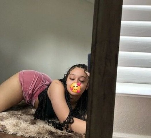 Fresno, CA Incall/Outcall Hot Girl — Nuruu Massage, GFE, Oral & Party Fun - 1