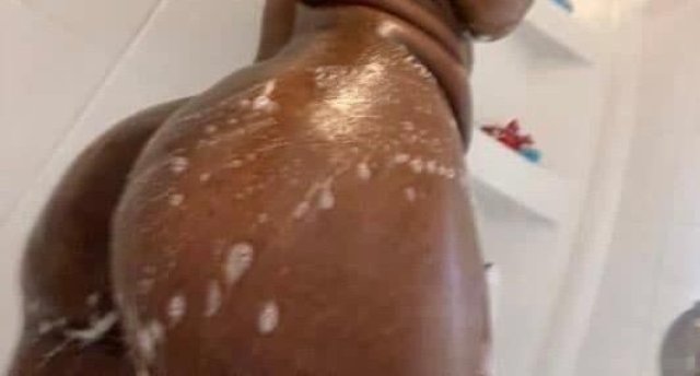 Now Offering Upscale Incall & Outcall Adult Companion (Ebony Escort) - 1