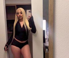 Your Favorite Distraction  OUTCALLS ONLY — Buffalo Female Escort - Image 6