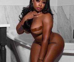 North Bay CA Petite Bombshell Escort — Tianna (Greek goddess vibe) - Image 5