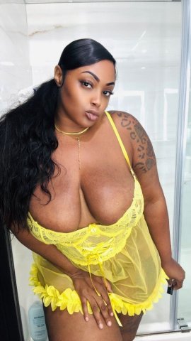 North Jersey 5'5 Thick Escort — Throat/Face-Time Content - 1