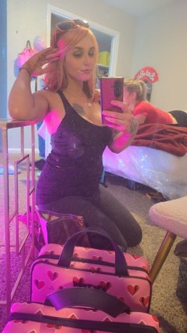 Choctaw Female Escort with Soft Plumped Lips & In-Call Visits - 1