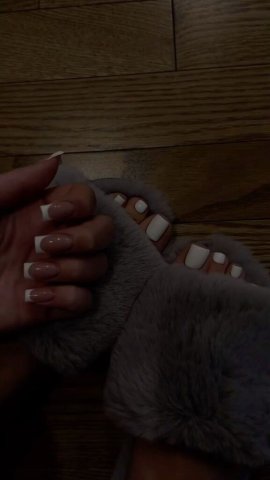 Queens–Brooklyn Colombian 23-Year-Old Female Escort (BBJ & Anal) - 1