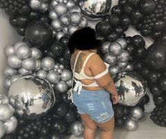 Philadelphia Female Escort — outcalls with deposit & hour options - Image 4