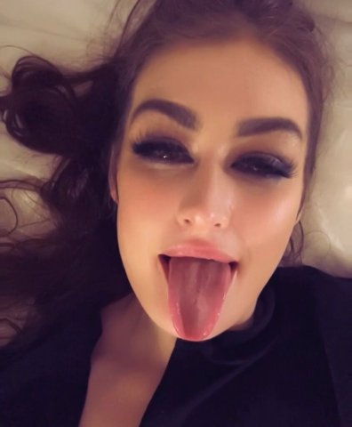 Chicago Female Escort — multiple orgasms, magic pussy - 1