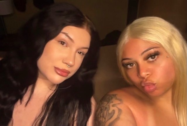 Two-Girl Escort Services in St. Louis — Bella & Zoey (24) - 1