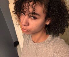 San Francisco Slim Thick Yellow — Incall/Outcall - Image 2