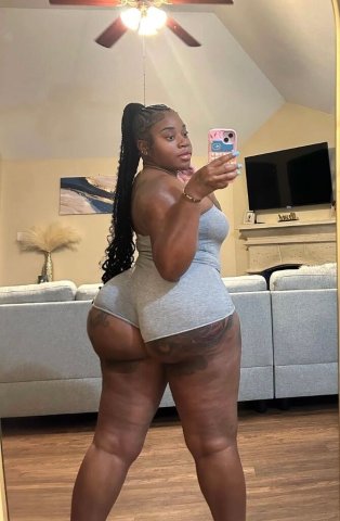 Long Island Hot Young Babe Escort (DickPleaser - 24) - 1