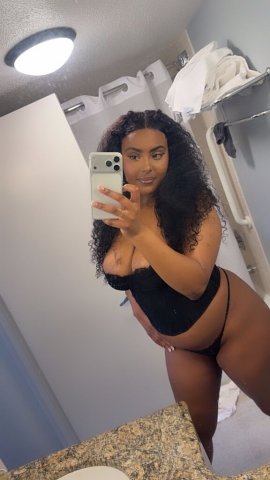Fargo Female Escort — upscale, clean sessions (no bare) - 1