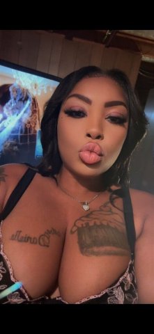 Peoria IL Female Escort — Incall & Outcall (25) - 1